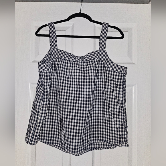 Nautica Tank XL - Picture 2 of 4